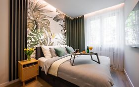 Good Things near City Center Ceglana Street&parking - blisko szpitali Okulistyka Euromedic MSWiA